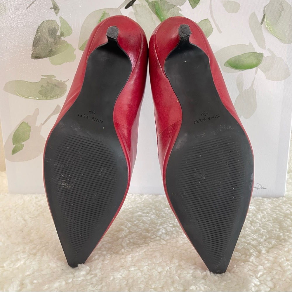 Nine West Red Pointy Heels Wide Feet Size 9.5 - Picture 3 of 13